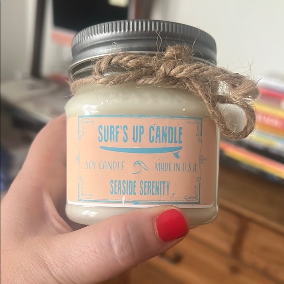 Surf's Up Candle -‎ Seaside Serenity sea salt sent! - Picture 1 of 4